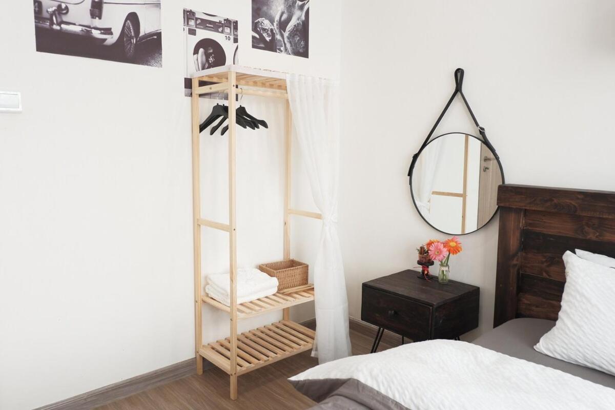 Căn hộ 1 Bedroom In Vinhomeoceanpark1 *